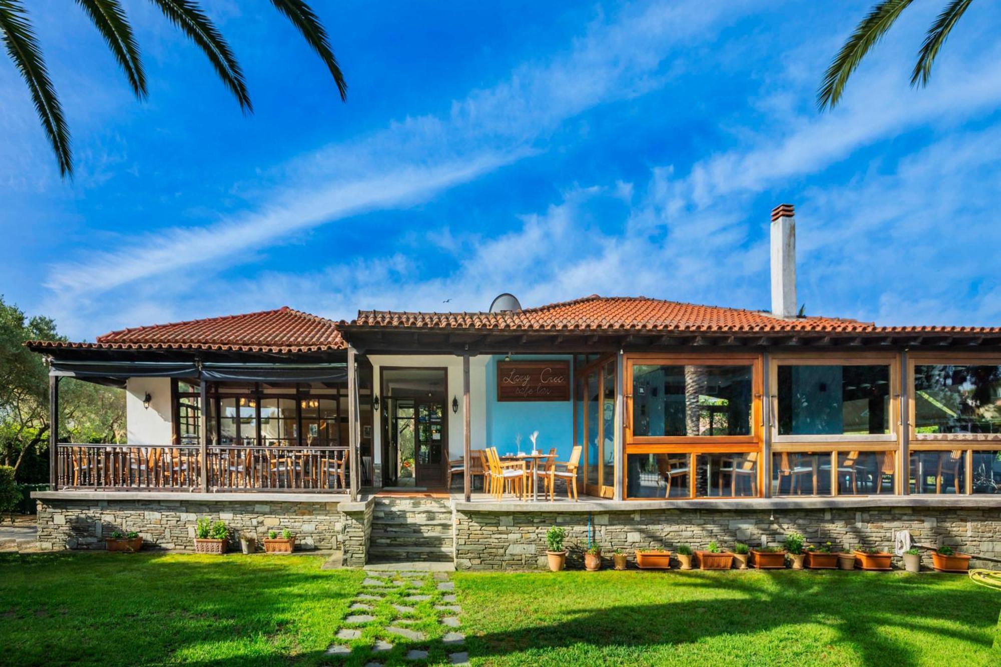 Hotel Hanioti Village Spa Exterior photo