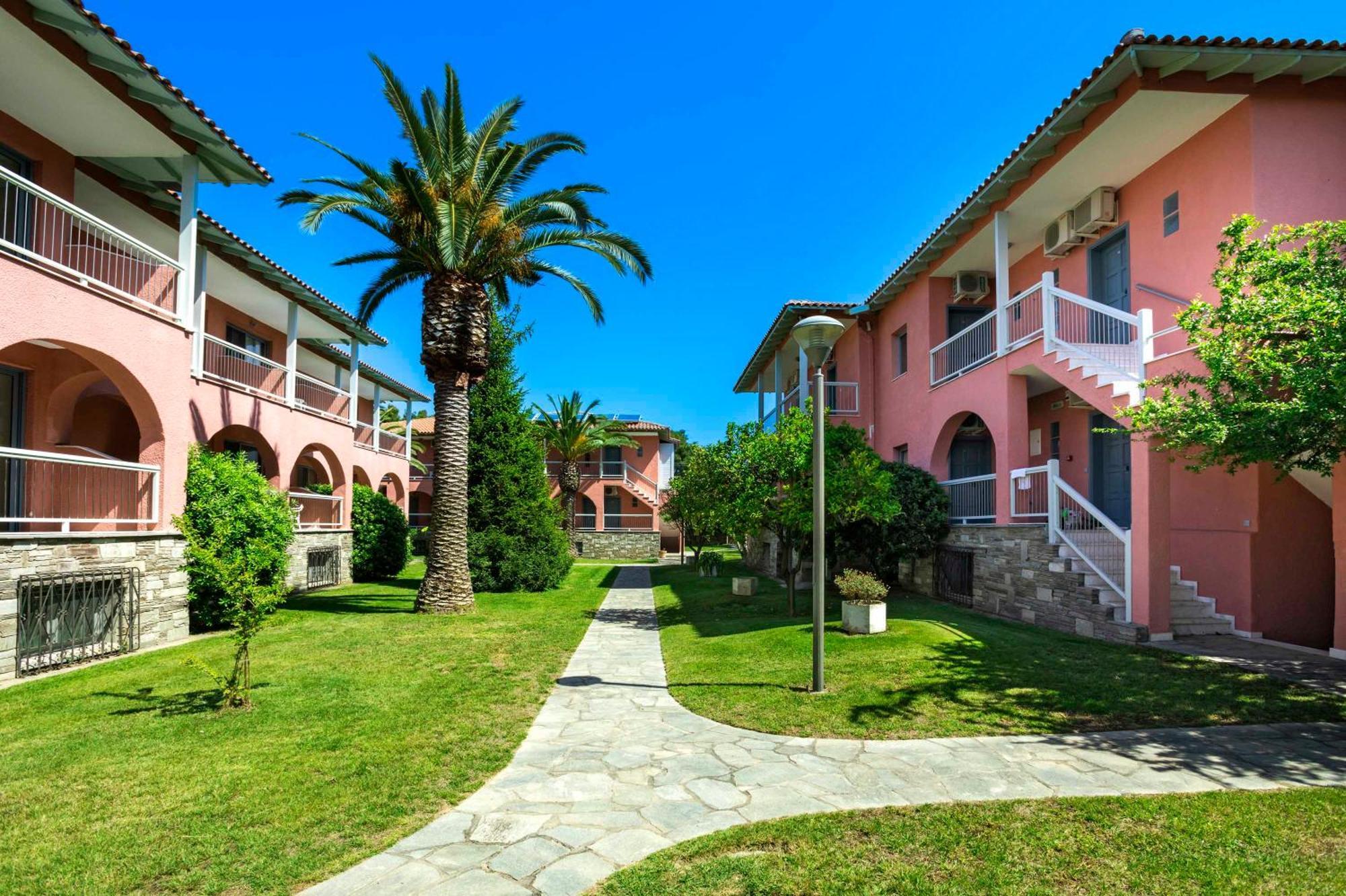 Hotel Hanioti Village Spa Exterior photo