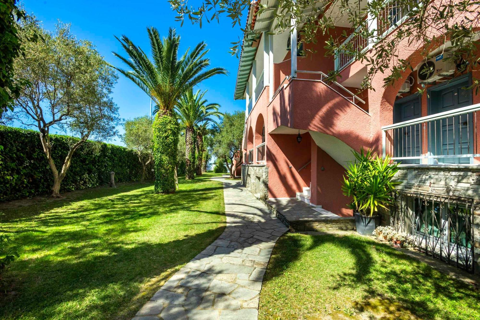 Hotel Hanioti Village Spa Exterior photo