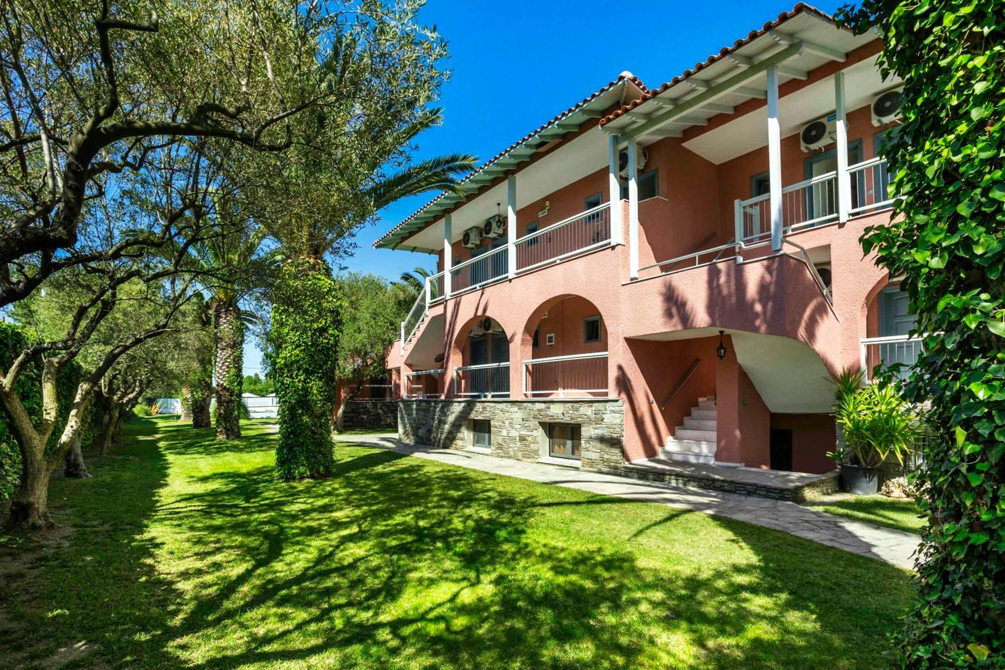 Hotel Hanioti Village Spa Exterior photo