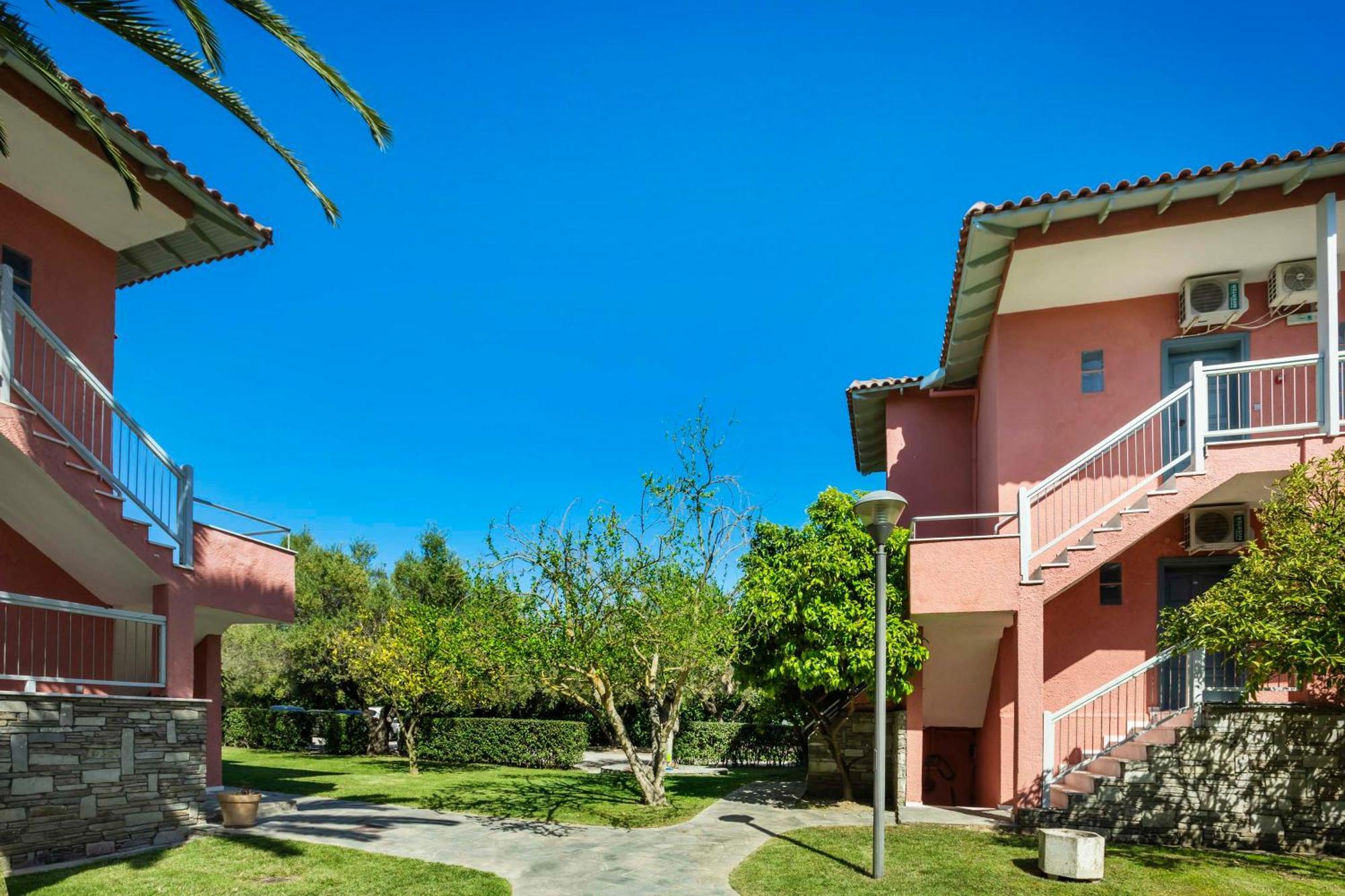 Hotel Hanioti Village Spa Exterior photo